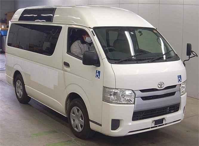  2014 Toyota Hiace Dx Welcab With Wheelchair Position