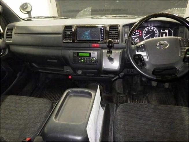  2020 Toyota Hiace Super Gl