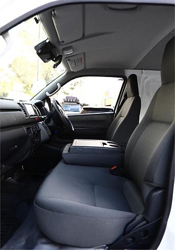  2023 Toyota Hiace Dx