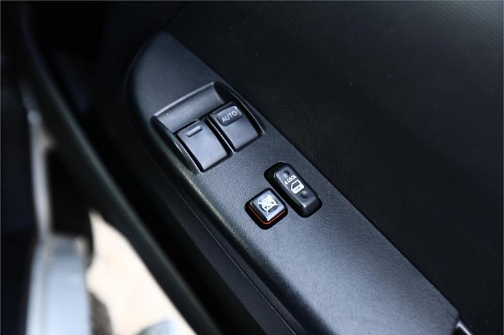  2023 Toyota Hiace Dx
