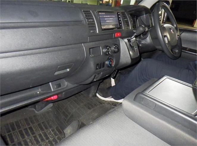  2023 Toyota Hiace Dx