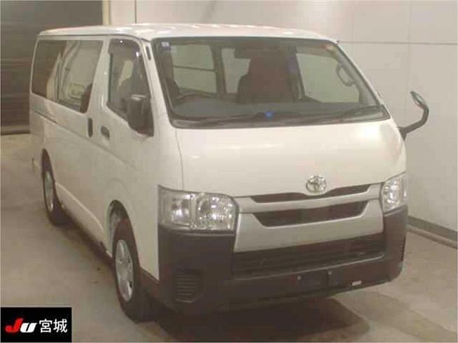  2020 Toyota Hiace Dx