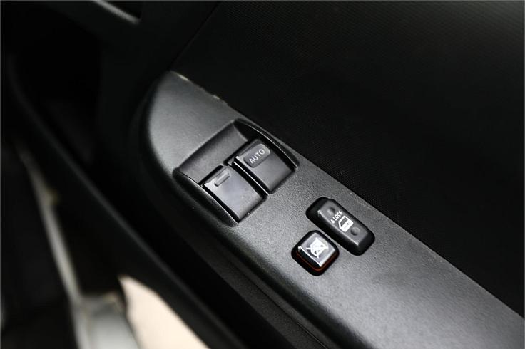 2020 Toyota Hiace Dx