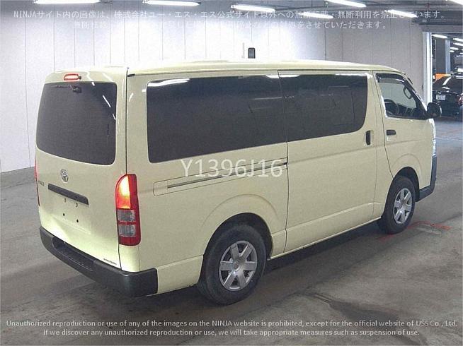  2016 Toyota Hiace Dx