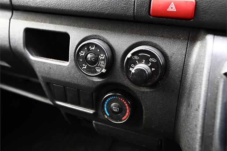 2016 Toyota Hiace Dx (0475)