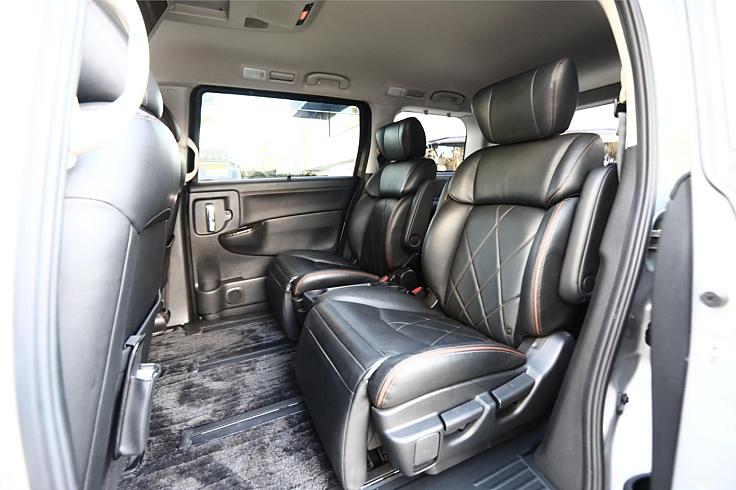  2016 Nissan Elgrand Highway Star [4105]