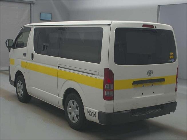  2021 Toyota Hiace Dx