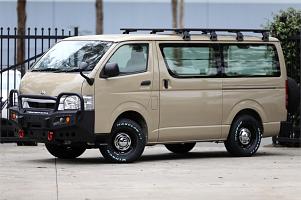  2020 Toyota Hiace Dx (2308 )