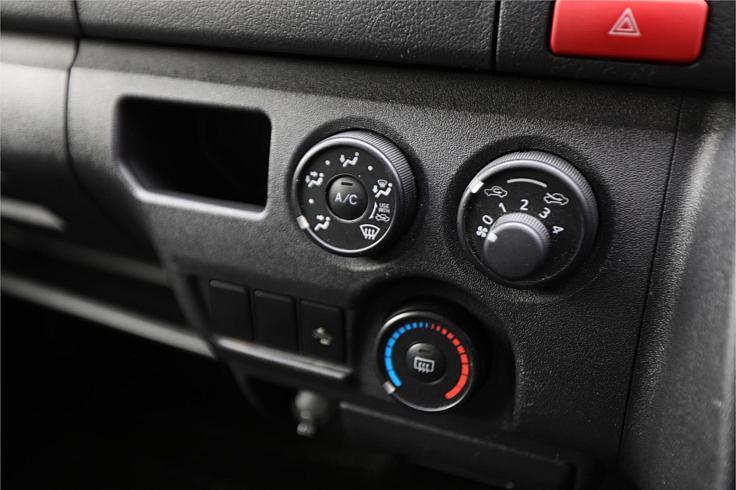 2020 Toyota Hiace Dx (2308 )
