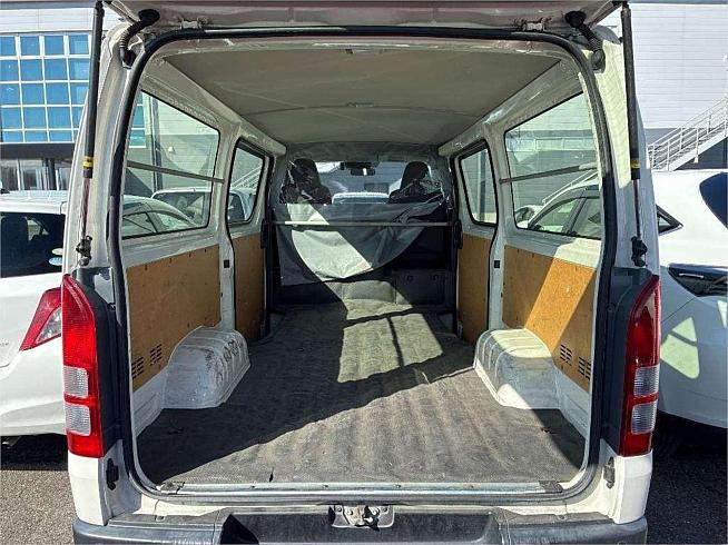  2020 Toyota Hiace Dx