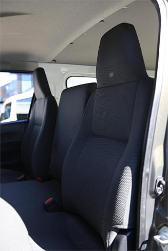  2019 Toyota Hiace Dx (8635)