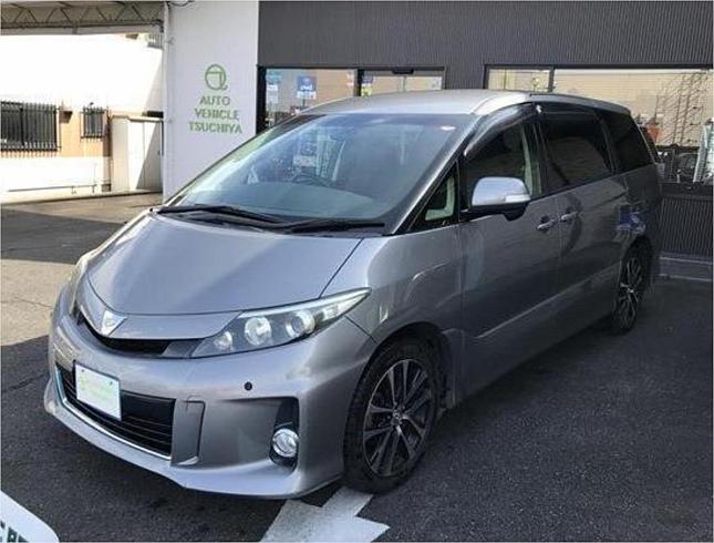  2013 Toyota Estima 4wd