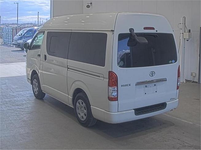  2019 Toyota Hiace Dx