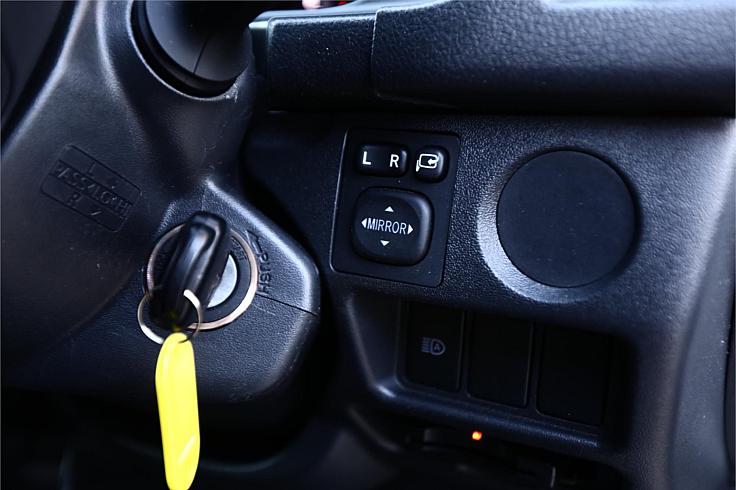 2019 Toyota Hiace Dx (2547 )