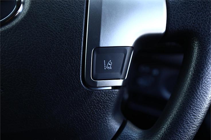 2019 Toyota Hiace Dx (2547 )