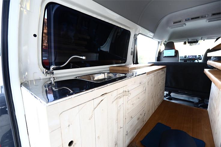 2019 Toyota Hiace Dx (2547 )