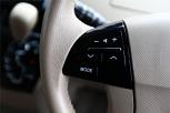  2012 Toyota Estima Aeras [0042]