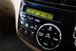  2012 Toyota Estima Aeras [0042]
