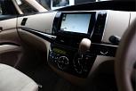  2012 Toyota Estima Aeras [0042]