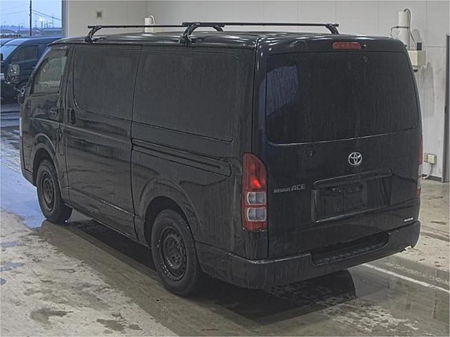  2015 Toyota Hiace Dx