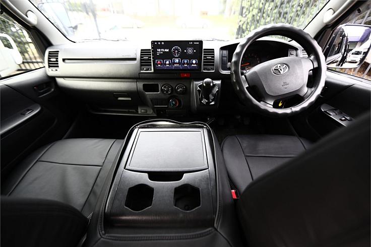  2015 Toyota Hiace Dx [8260]