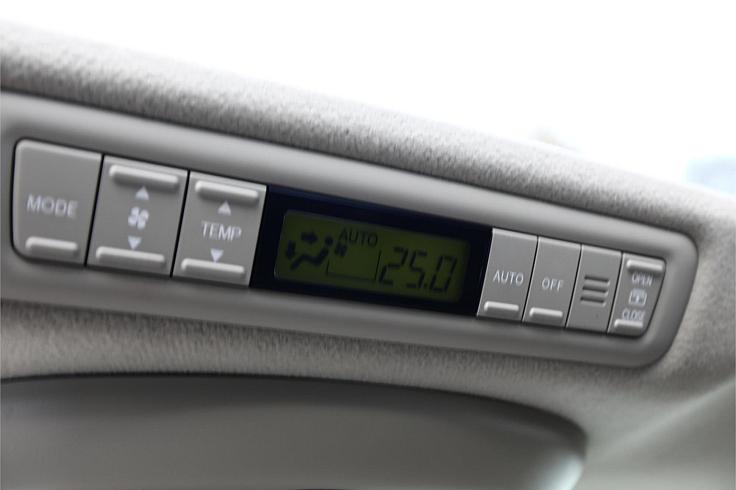  2010 Toyota Estima Aeras (4285)