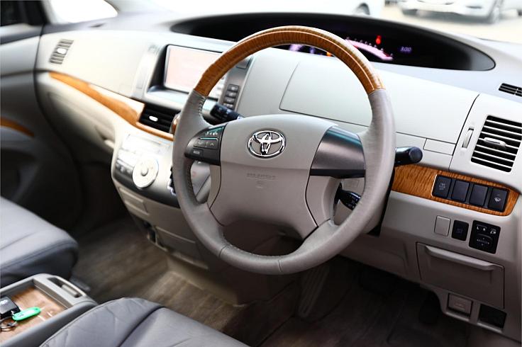 2010 Toyota Estima Aeras (4285)