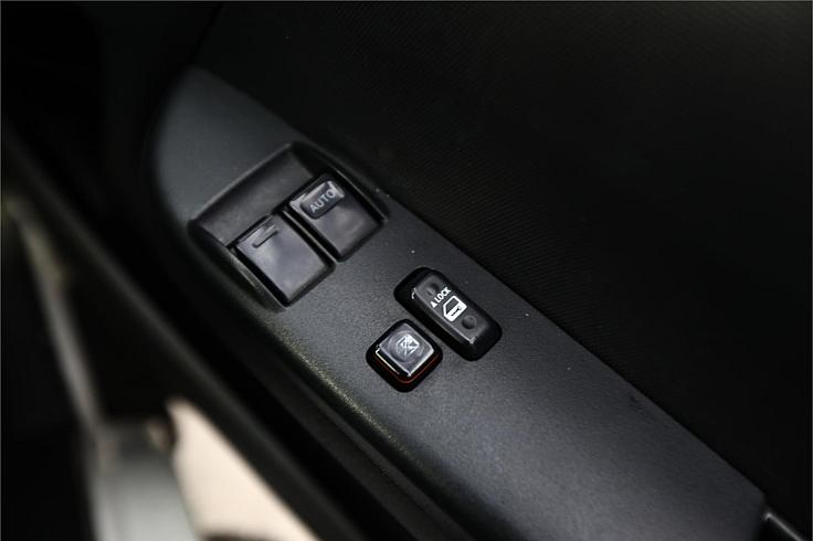  2015 Toyota Hiace Welcab (33424 )