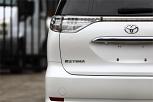  2013 Toyota Estima Aeras (4363 )
