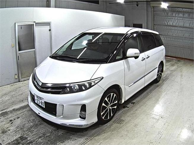 2013 Toyota Estima