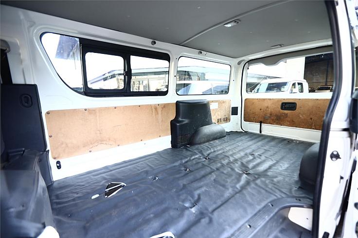  2019 Toyota Hiace Dx (1815)