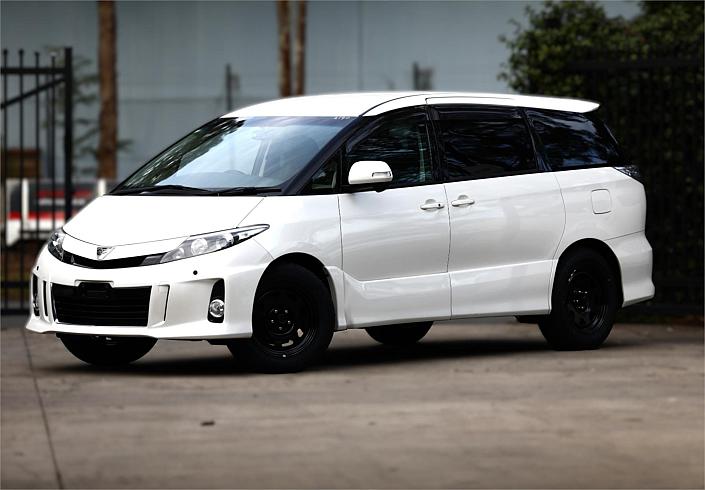  2012 Toyota Estima Aeras (32190)