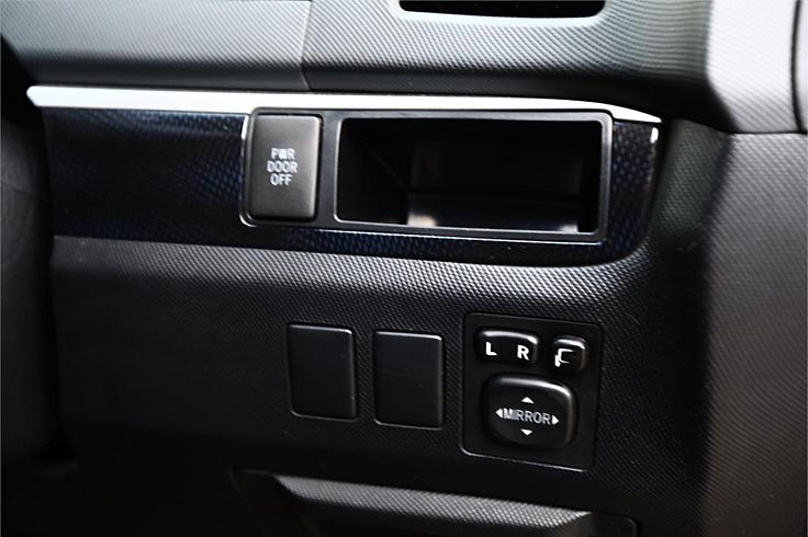  2012 Toyota Estima Aeras (32190)