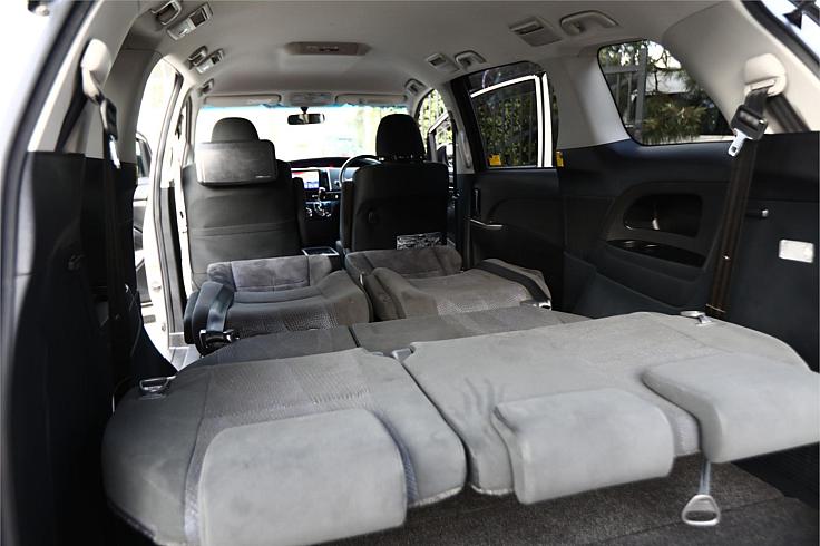  2012 Toyota Estima Aeras (32190)