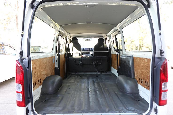 2015 Toyota Hiace Dx (9096 ) Awd