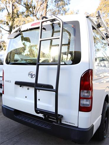 2015 Toyota Hiace Dx (9096 ) Awd
