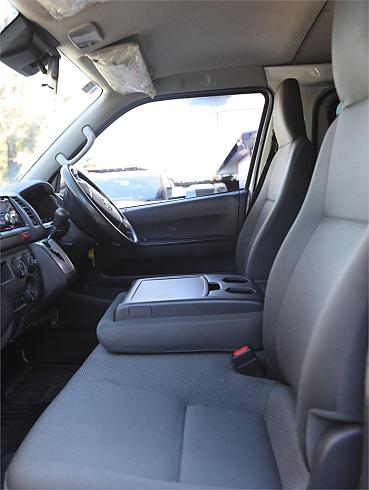  2019 Toyota Hiace Dx (07578)