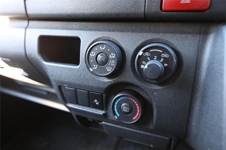  2019 Toyota Hiace Dx (07578)