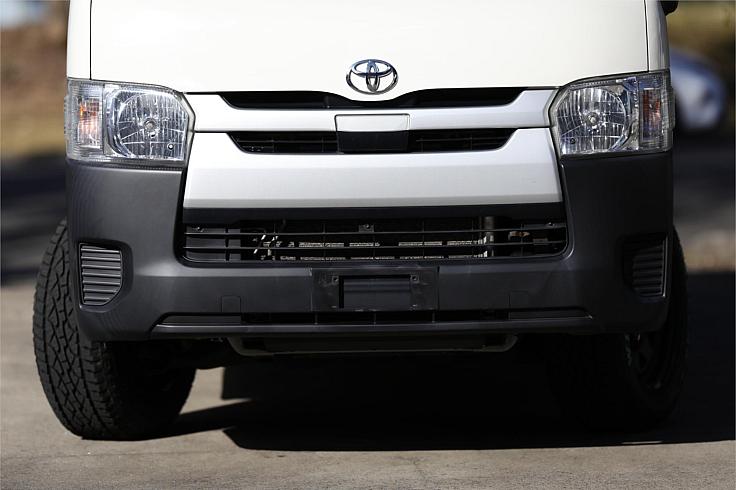  2018 Toyota Hiace Dx (16636)