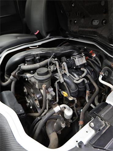 2013 Toyota Hiace Dx (12277) Gl Package