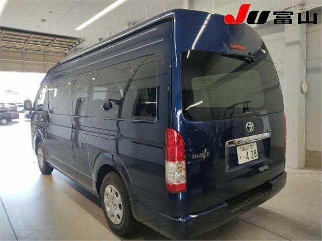  2022 Toyota Hiace Dx (04678 ) Gl Package