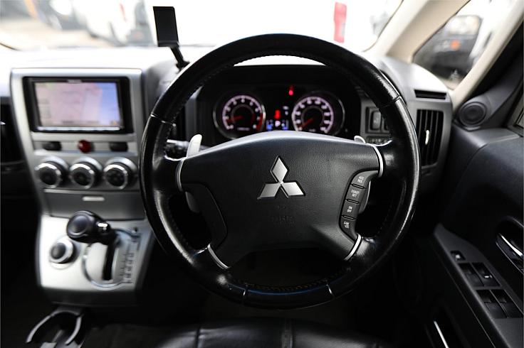 2013 Mitsubishi Delica D:5 (01158) G Power Package