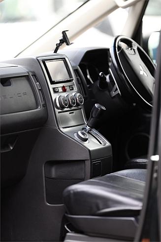 2013 Mitsubishi Delica D:5 (01158) G Power Package
