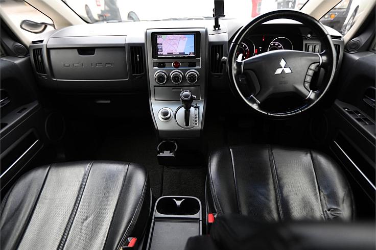 2013 Mitsubishi Delica D:5 (01158) G Power Package