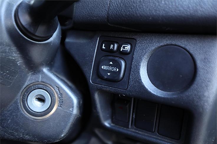  2014 Toyota Hiace