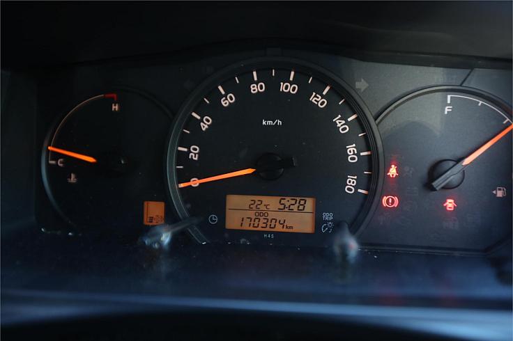  2014 Toyota Hiace