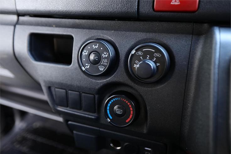  2014 Toyota Hiace