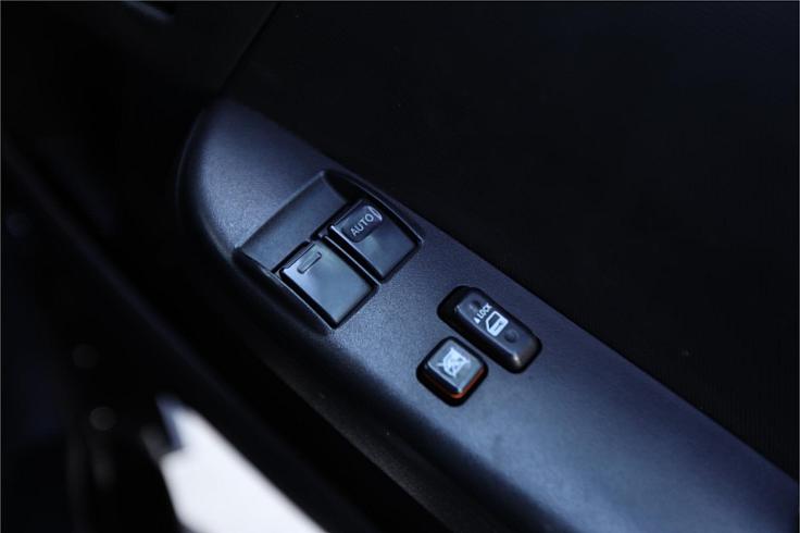  2014 Toyota Hiace