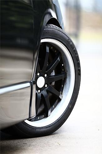 2011 Nissan Elgrand Rider