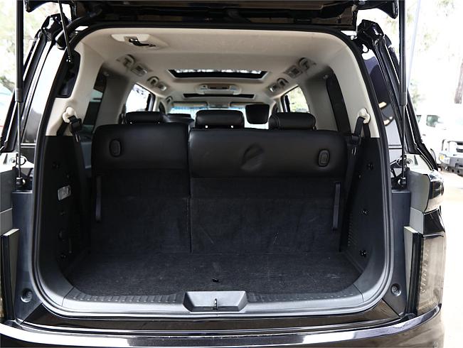  2011 Nissan Elgrand Rider